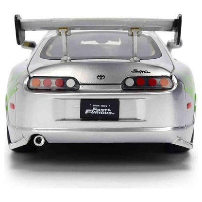 Coche Toyota Supra 1995 plateado de Brian de Fast & Furious - 4