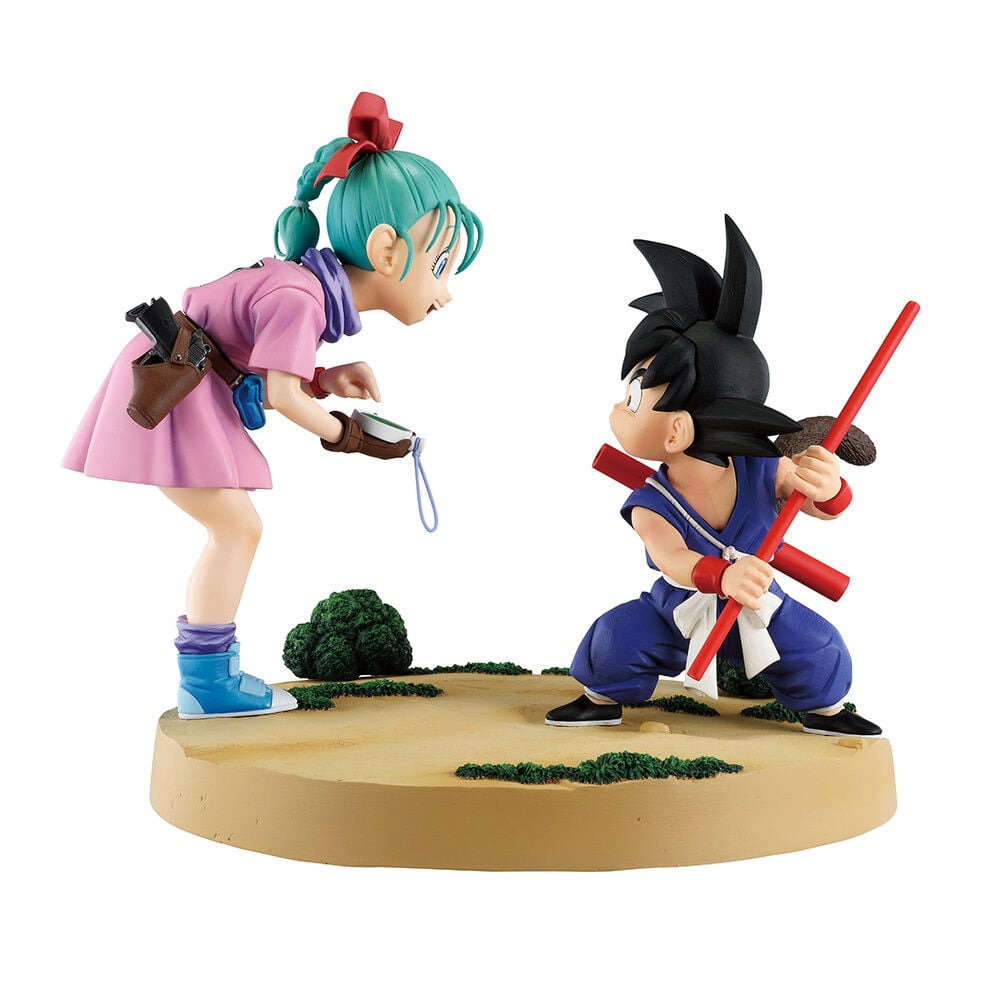 Figura Ichibansho de Goku y Bulma de Dragon Ball sobre una base escénica