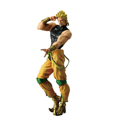 Figura Ichibansho de Dio de JoJo's Bizarre Adventure en pose dinámica