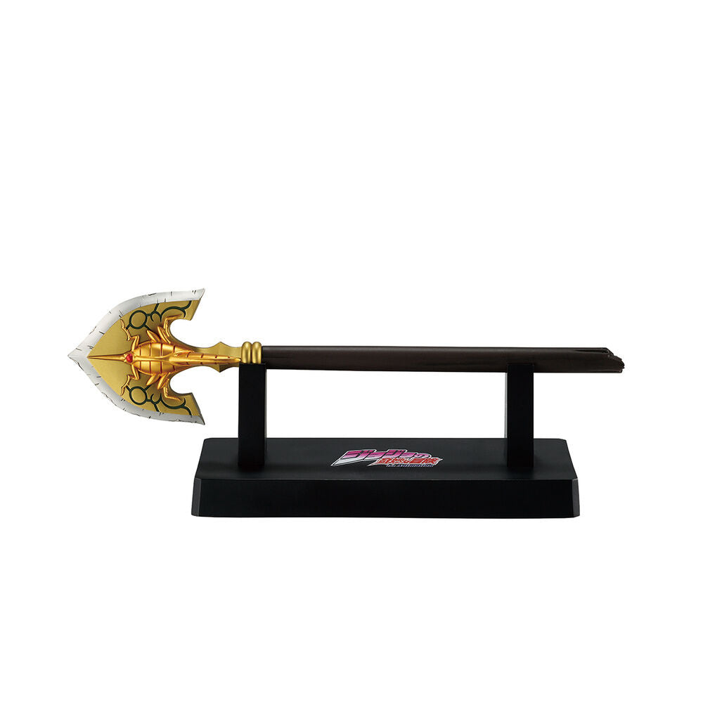 Figura Ichibansho Bow and Arrow de JoJo's Bizarre Adventure sobre base negra