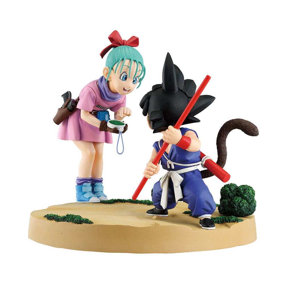 Figura Ichibansho de Goku y Bulma de Dragon Ball sobre una base escénica - 2