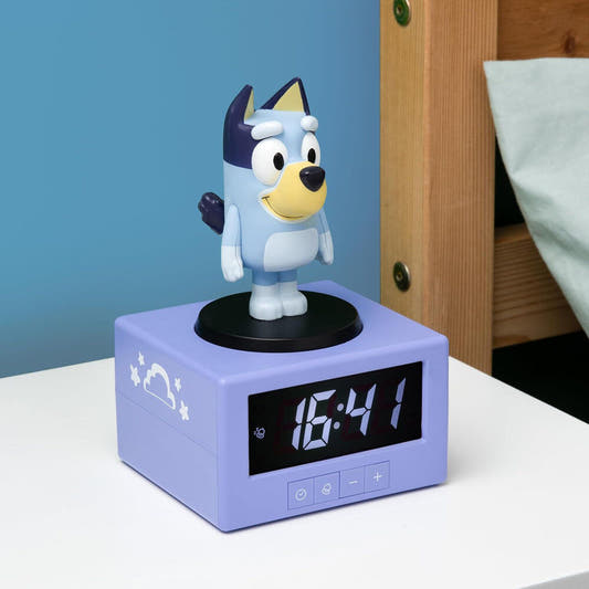 Despertador digital azul Icon Bluey de PALADONE con figura de Bluey - 2