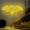 Lámpara LED de pared Batman con silueta amarilla tipo neón