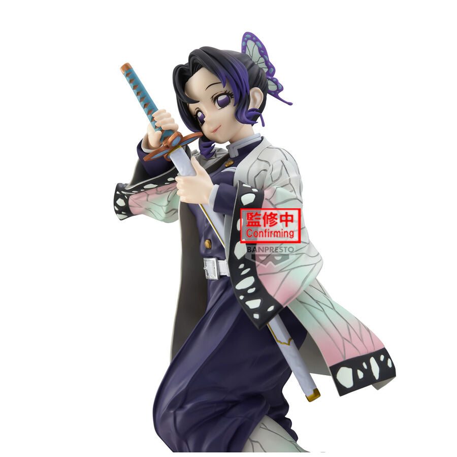 Figura Shinobu Kocho II de Demon Slayer con espada y detalles de mariposa - 2