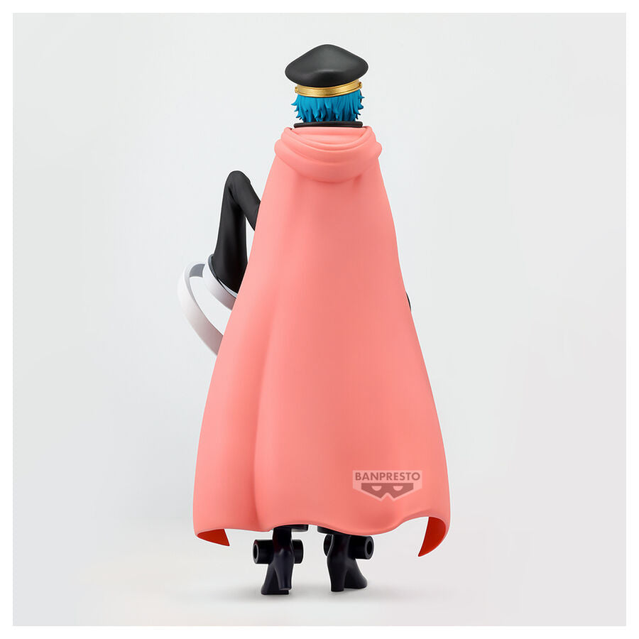 Figura Saint Gunko de One Piece con capa roja y rosa - 5