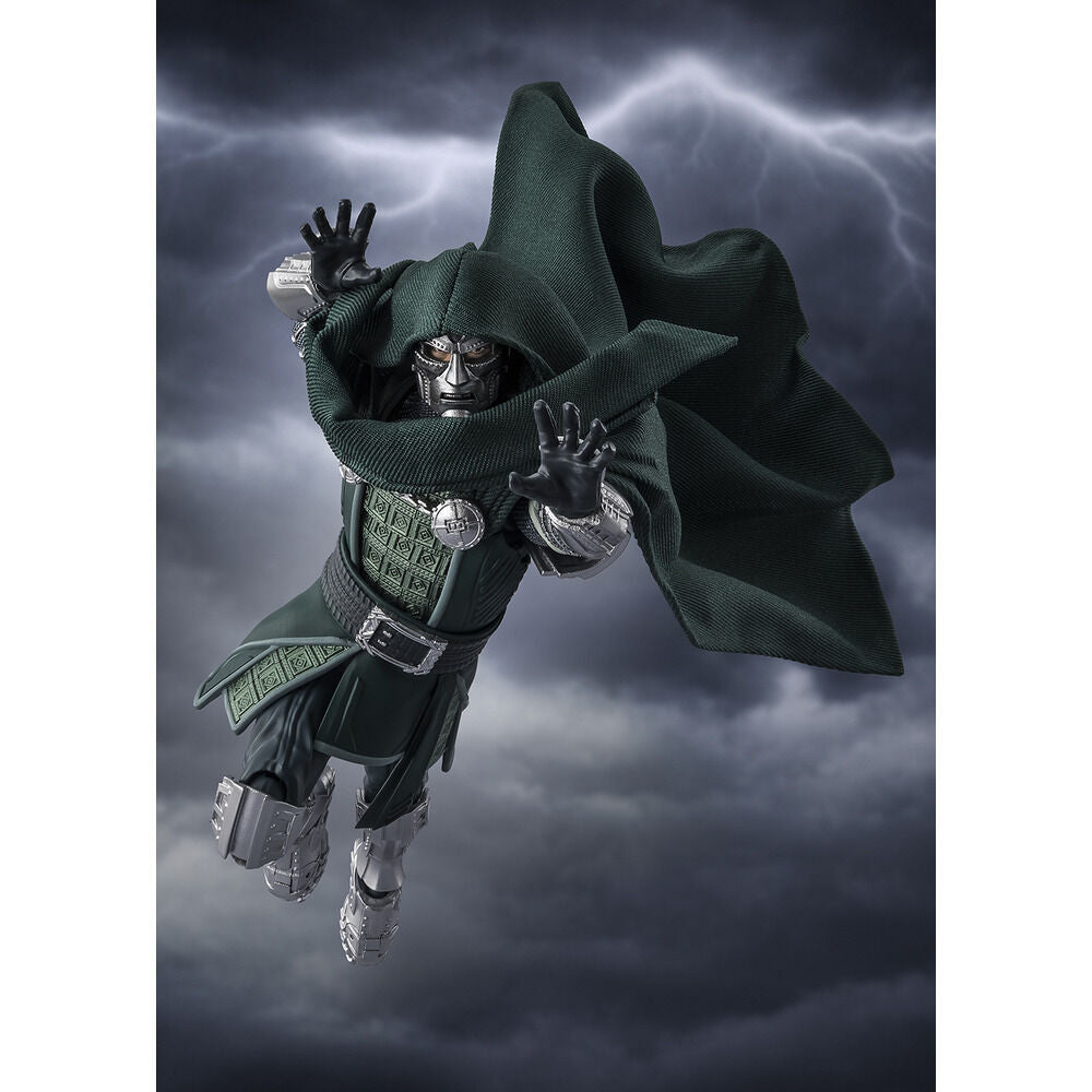 Figura articulada de Doctor Doom con armadura, máscara, capucha y capa oscura - 6