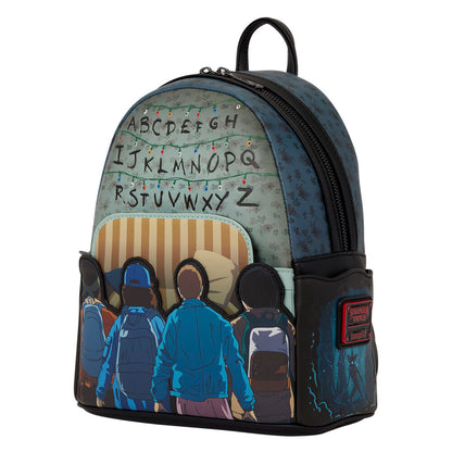 Mochila Loungefly de Stranger Things con abecedario y cuatro personajes - 4