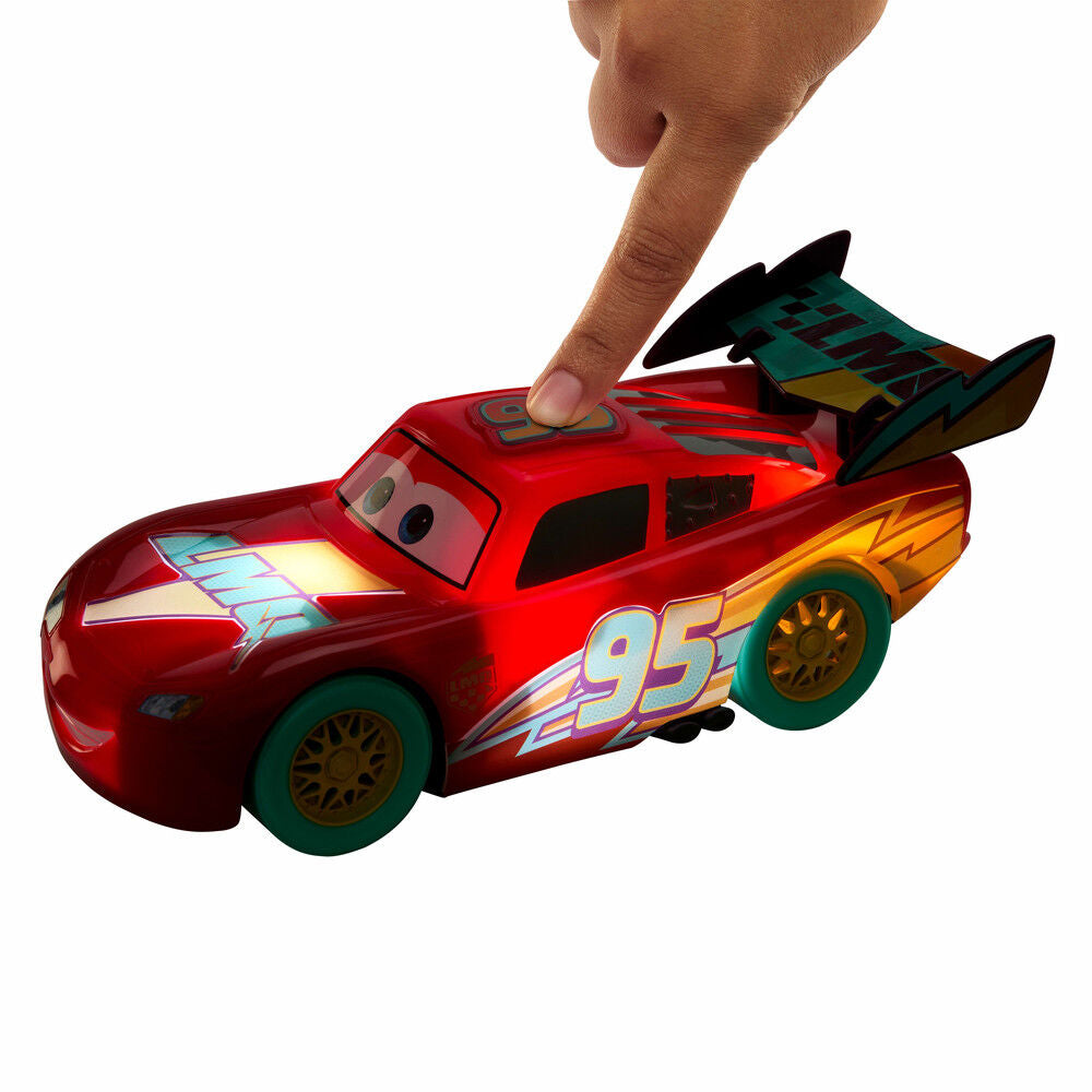 Coche grande rojo de Rayo McQueen Cars con alerón y ruedas turquesa - 4