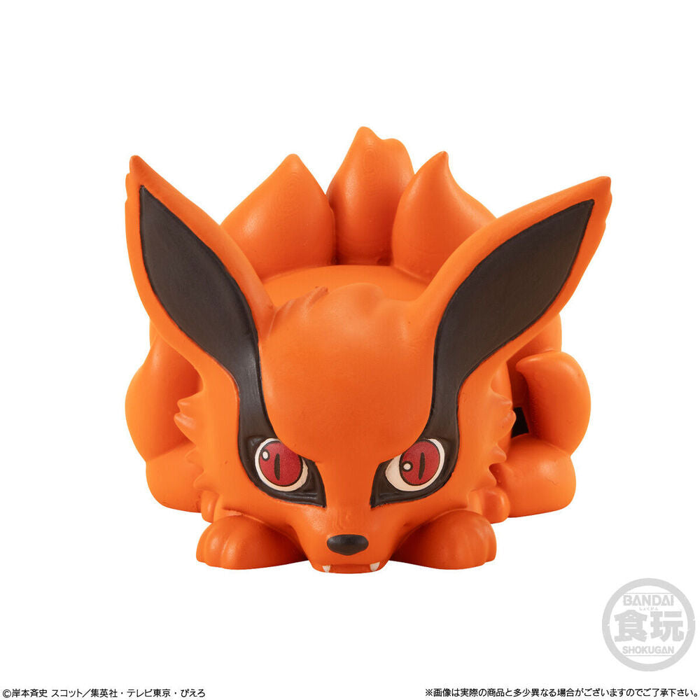 Caja sorpresa Relacot Naruto con figuras de personajes en poses relajadas - 3