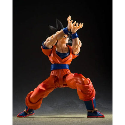 Figura de Son Goku S.H.Figuarts con uniforme naranja en pose de combate - 4