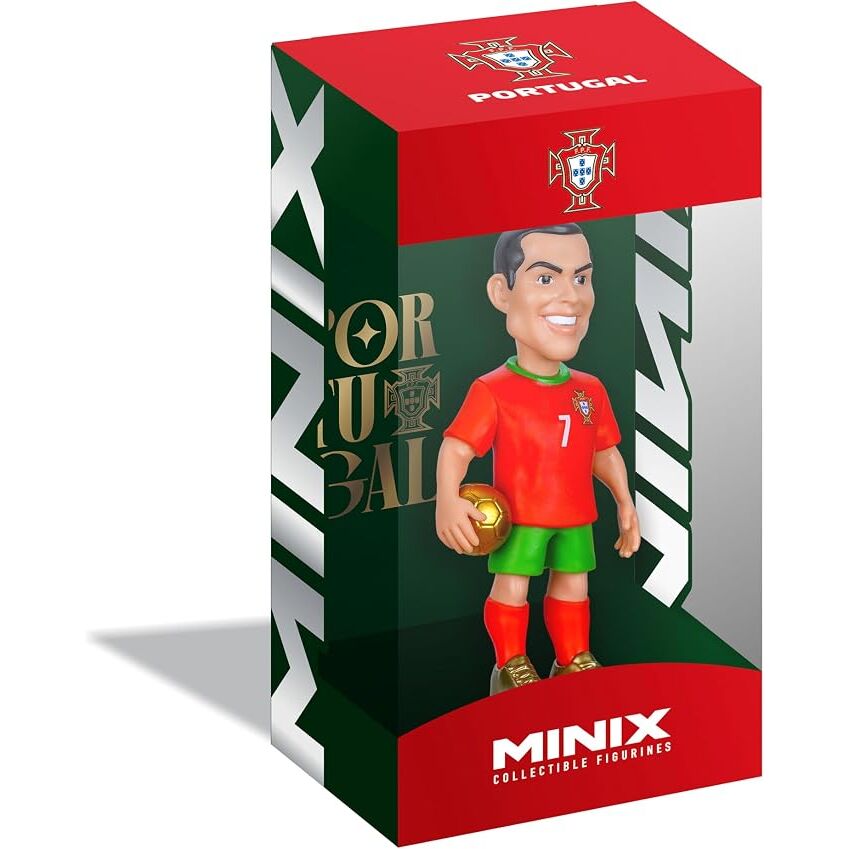 Figura MINIX de Cristiano con la equipación de Portugal y un balón - 3