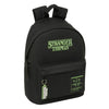 Mochila negra Stranger Things SAFTA con bolsillo delantero y detalles verdes