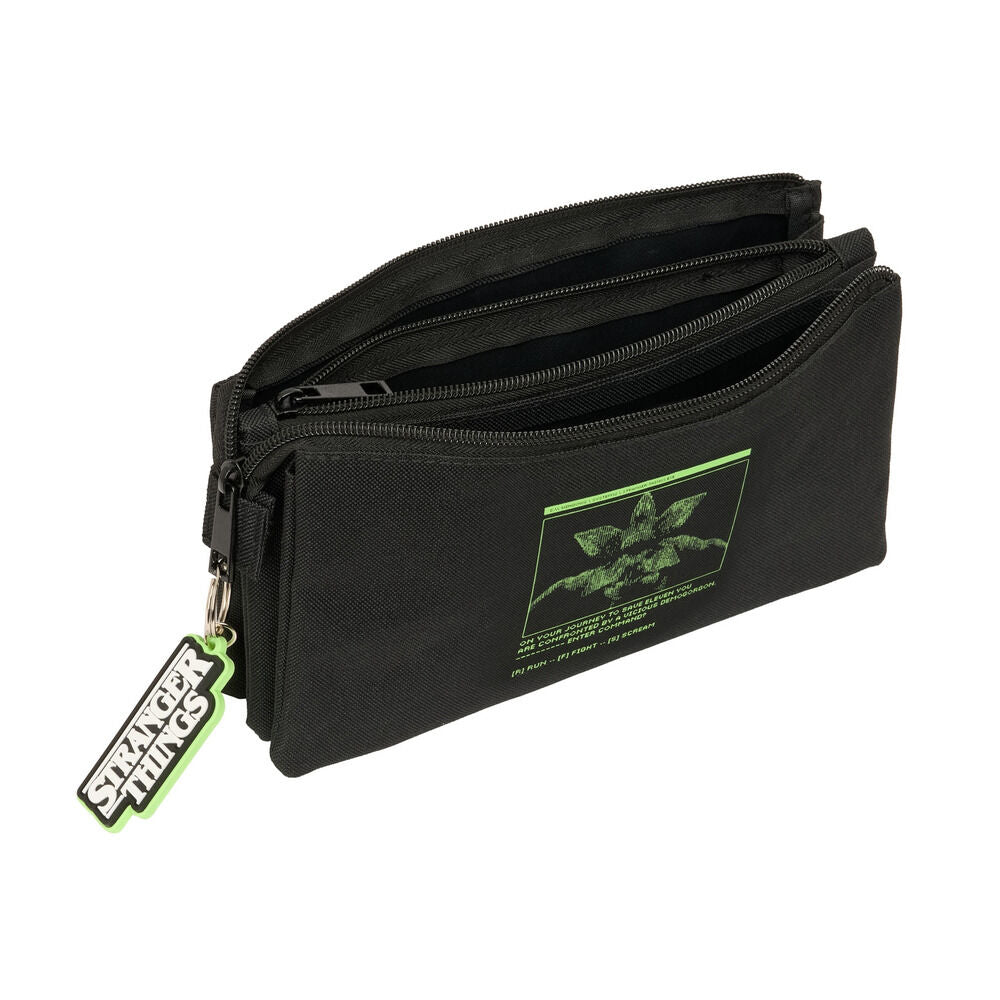 Portatodo triple negro SAFTA de Stranger Things con logotipo verde - 4