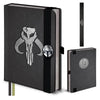 Cuaderno A5 negro de The Mandalorian con detalles plateados