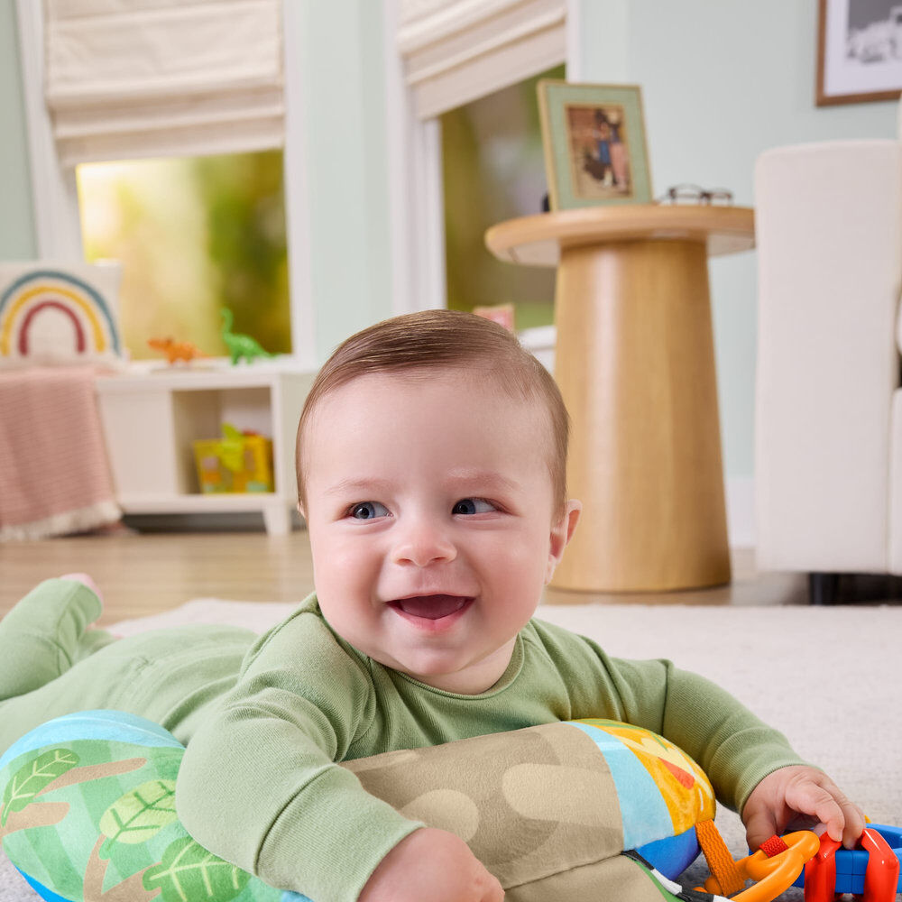 Cojín Fisher-Price para jugar bocabajo con osito y juguetes colgantes - 4