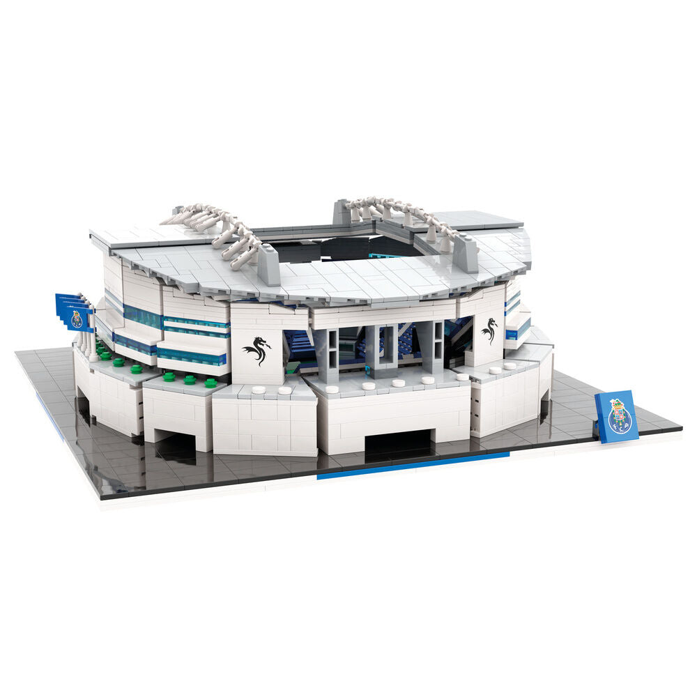 Estadio del Porto construido con bloques NEKO en blanco y azul