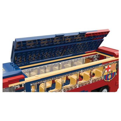 Set de construcción del autobús del FC Barcelona con tres figuras - 4