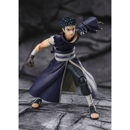 Figura de Obito Uchiha S.H.Figuarts en escena de combate - 5