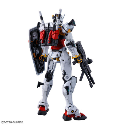 Maqueta HG 1/144 White Gundam GQuuuuuuX blanca con escudo rojo - 4