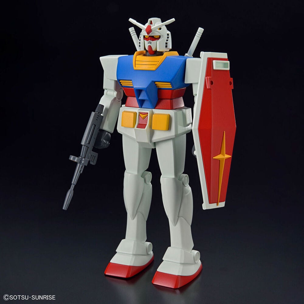 Maqueta 1/144 RX-78-2 Gundam Revival Ver. con escudo y rifle
