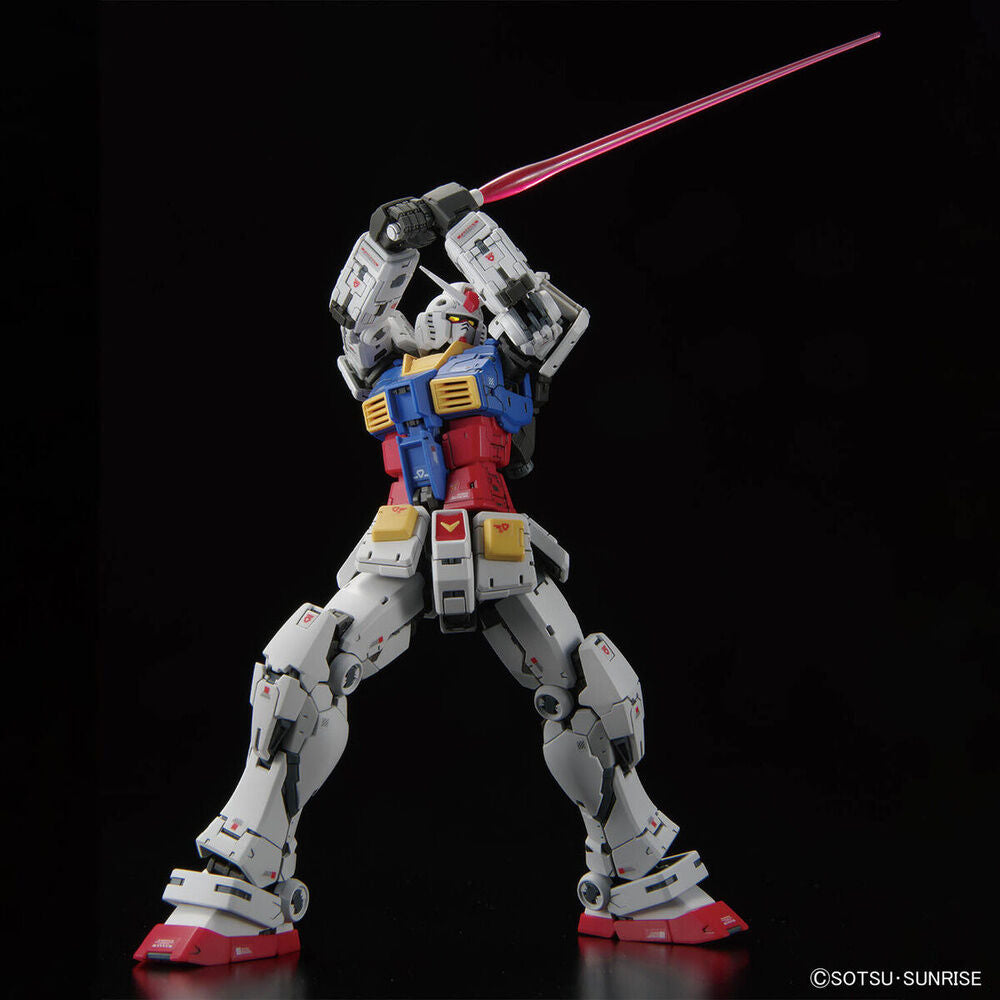 Maqueta RG 1/144 RX-78-2 Gundam Ver. 2.0 - 12
