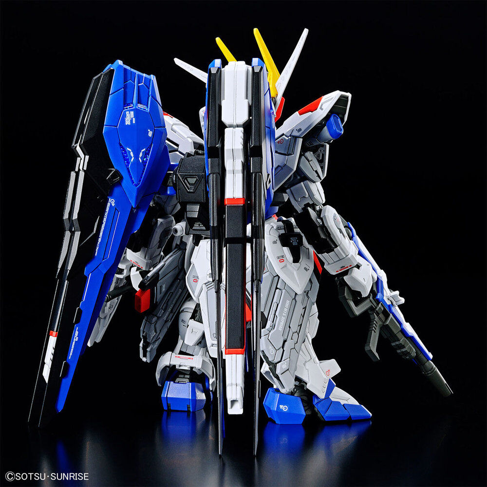 Maqueta MGSD ZGMF-X10A Freedom Gundam en blanco, azul y rojo - 7