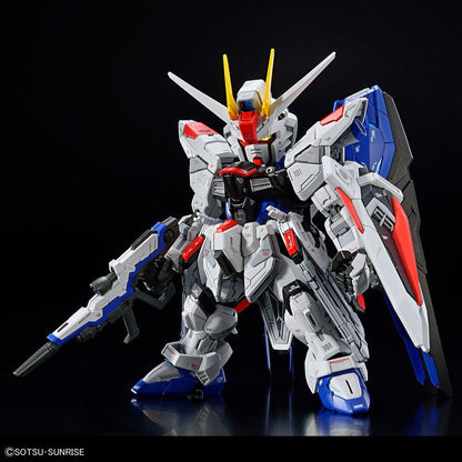 Maqueta MGSD ZGMF-X10A Freedom Gundam en blanco, azul y rojo - 10