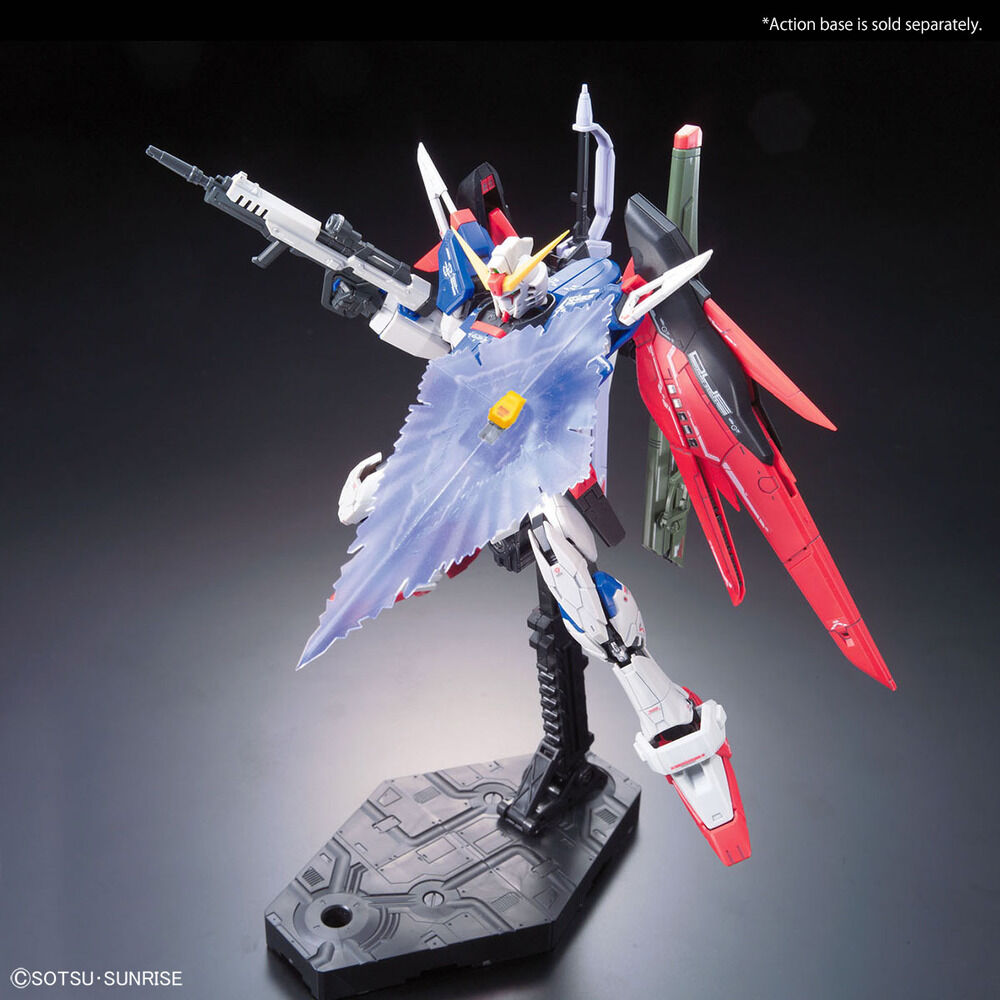 Maqueta RG 1/144 Destiny Gundam de BANDAI HOBBY en rojo, blanco y azul - 5