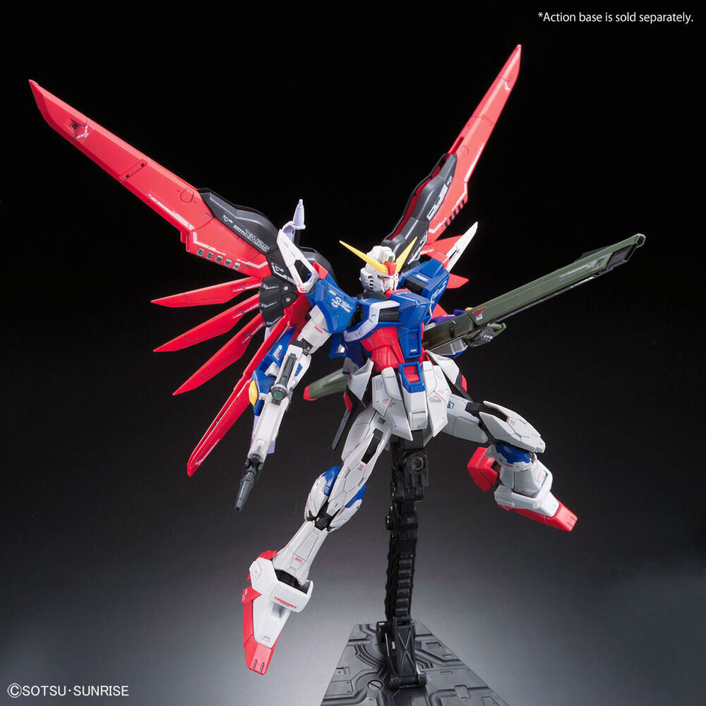 Maqueta RG 1/144 Destiny Gundam de BANDAI HOBBY en rojo, blanco y azul - 10
