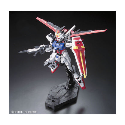 Maqueta RG 1/144 Aile Strike Gundam de BANDAI HOBBY con rifle y escudo - 2
