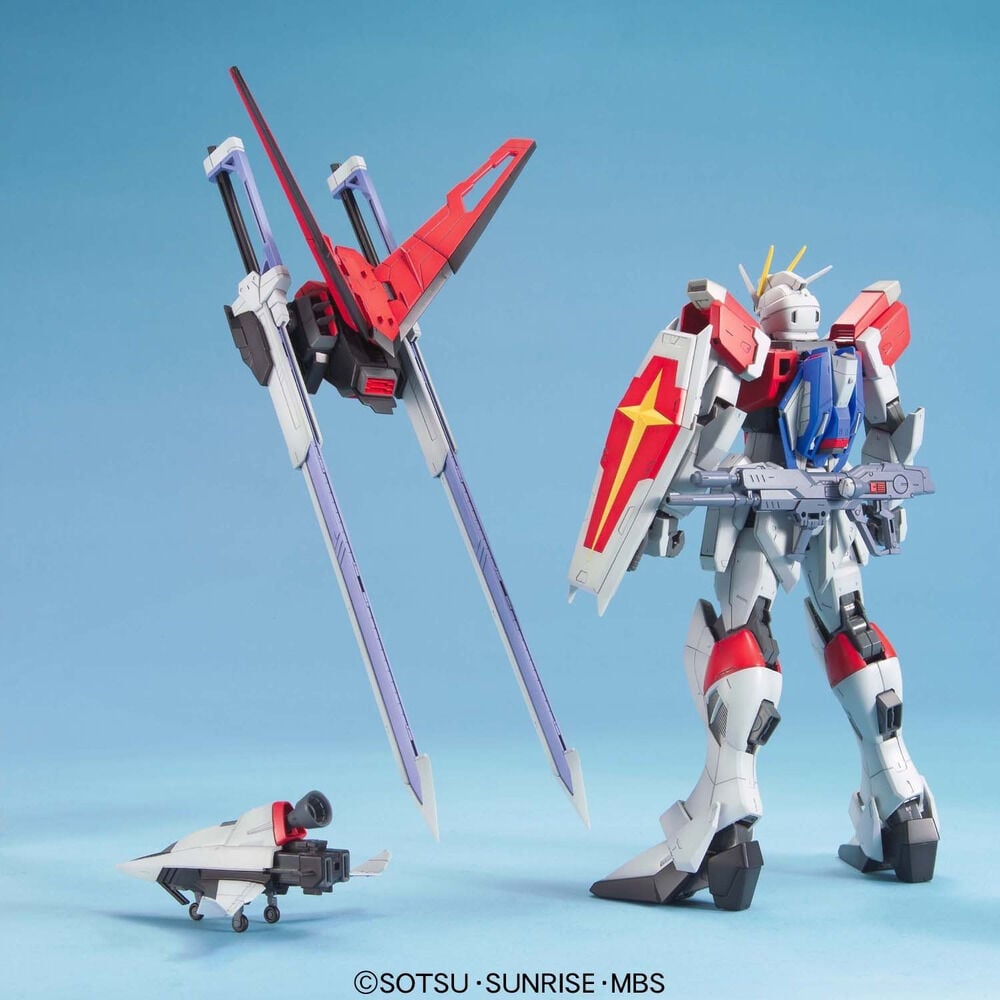 Maqueta MG 1/100 Sword Impulse Gundam montada con escudo y espadas