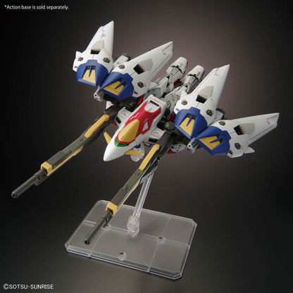 Maqueta RG 1/144 Wing Gundam Zero blanca, azul y roja con grandes alas