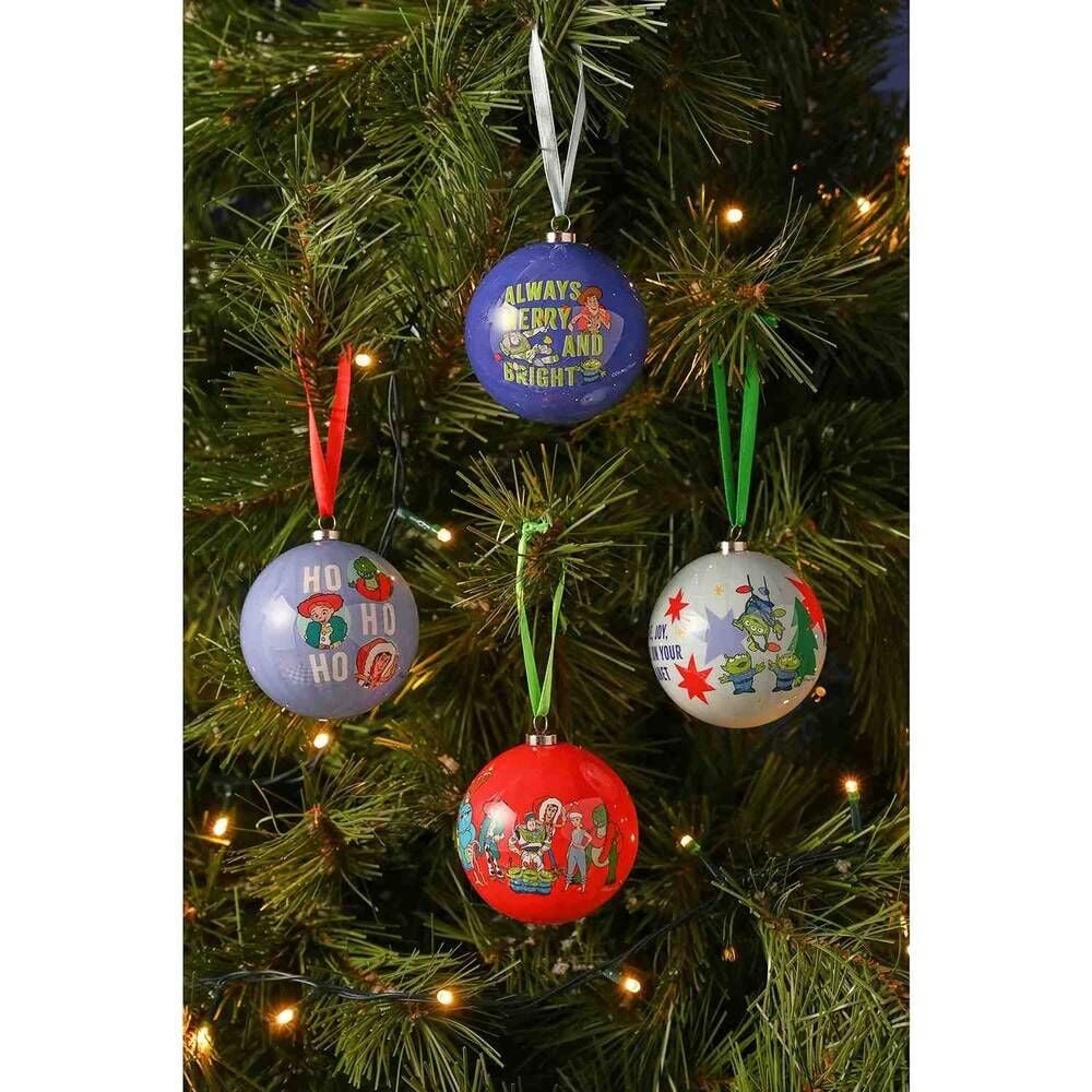 Set de cuatro bolas de Navidad Toy Story Disney Pixar en un árbol