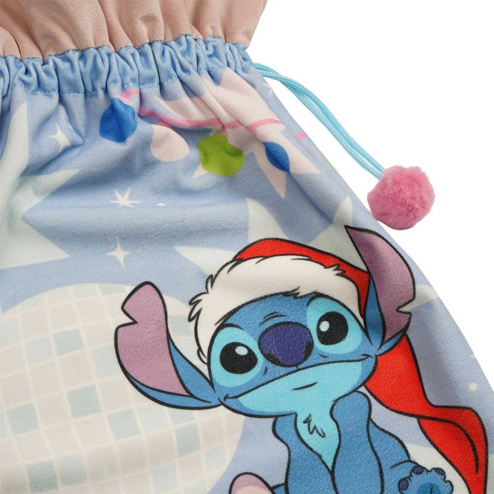 Saco de Navidad Stitch Disney azul con estrellas, regalos y pompones rosas - 2