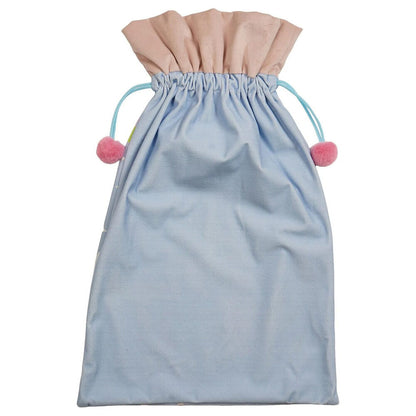 Saco de Navidad Stitch Disney azul con estrellas, regalos y pompones rosas - 3