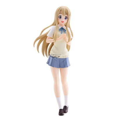 Figura de Tsumugi Kotobuki de K-ON!! con uniforme escolar