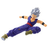 Figura de Son Gohan Beast de Dragon Ball Super en pose de acción