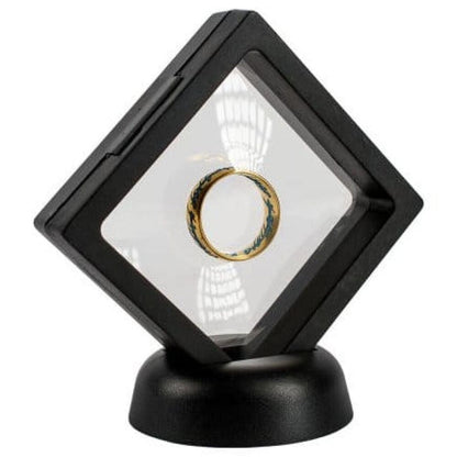Réplica del anillo de El Señor de los Anillos en expositor negro