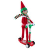 Patinete rojo y casco verde The Elf on the Shelf