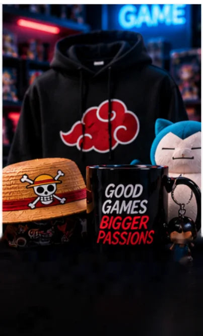 Sudadera, taza y gorra de anime junto a accesorios y merchandising para fans.